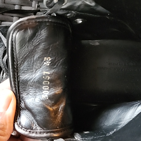 Black suede Balenciaga shoes - Picture 4 of 8